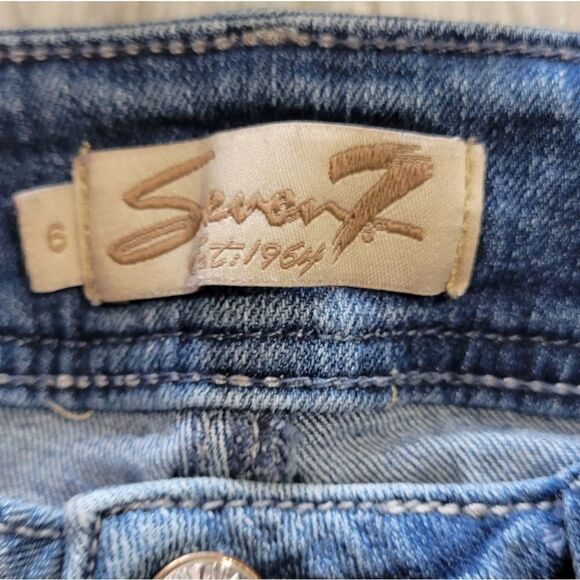 Seven7 cropped raw hem jeans sz 6 - Picture 6 of 10